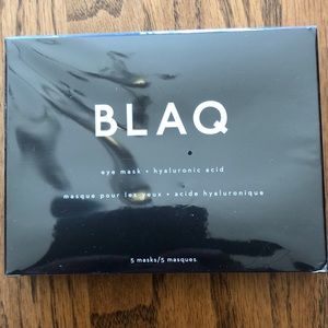 Blaq eye mask with hyaluronic acid.